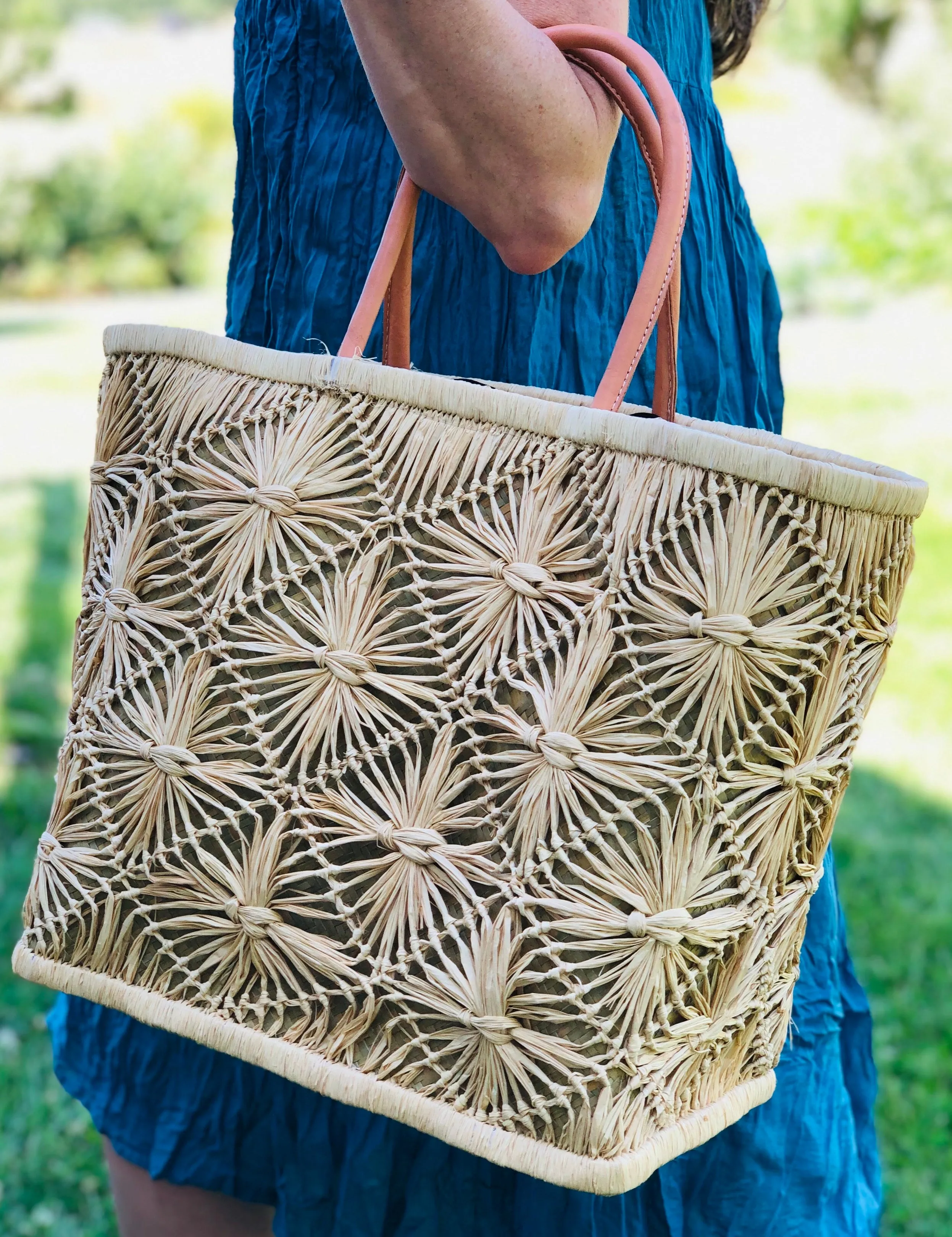 Macrame Diamond Straw Basket Bag