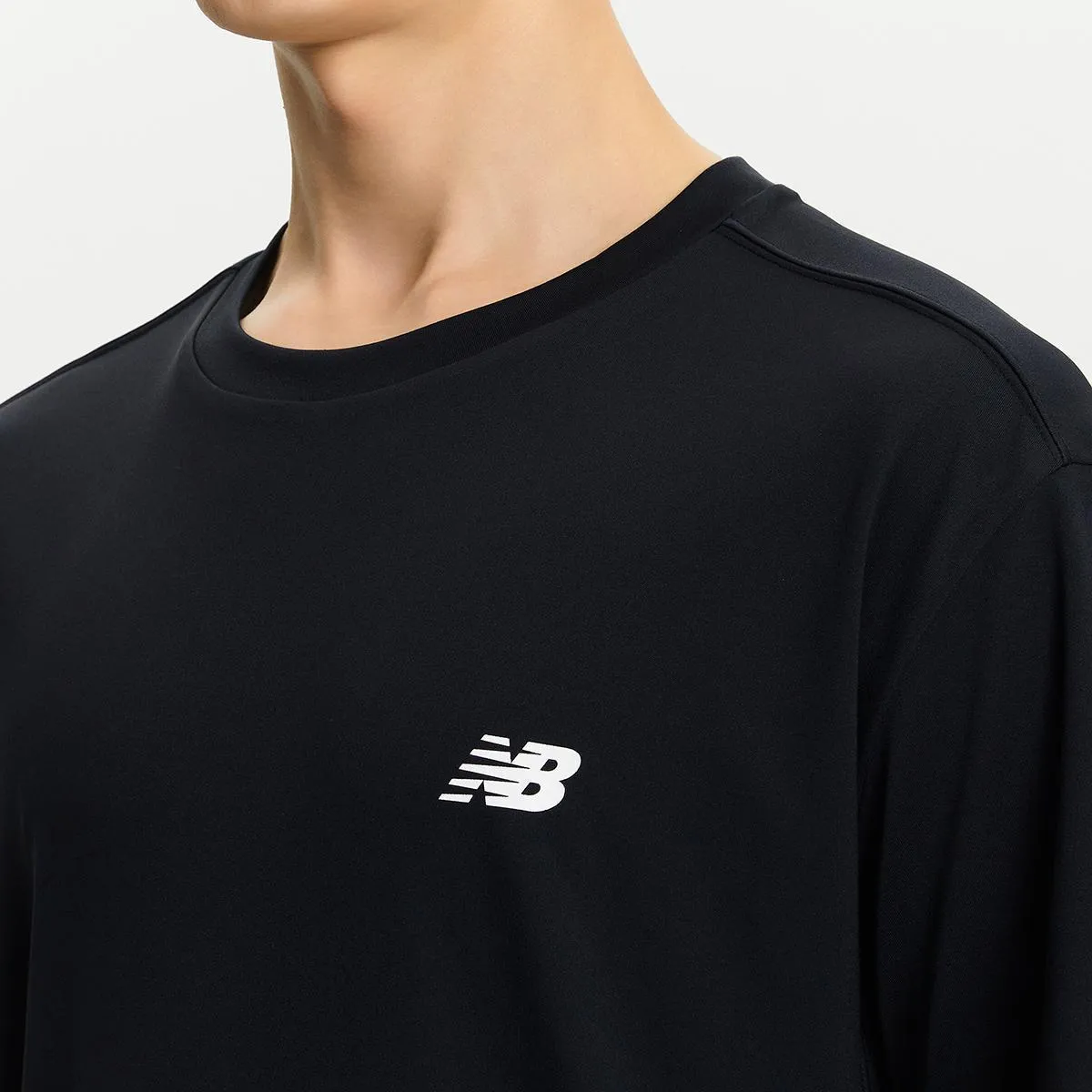 New Balance  |T-Shirts