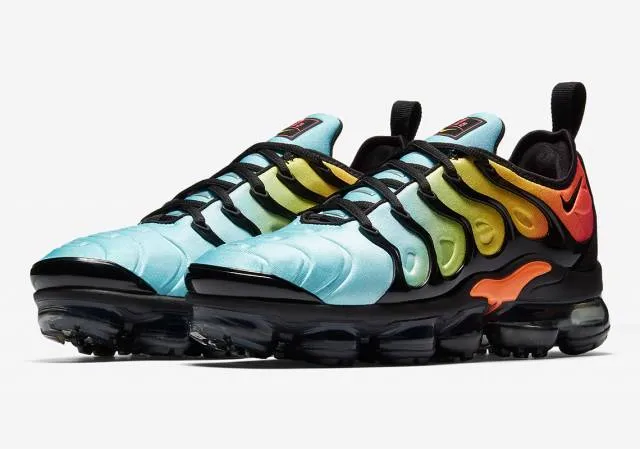 NIKE AIR  VAP0RMAX PLUS