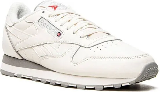 Reebok Classic 1983 Vintage sneakers Neutrals